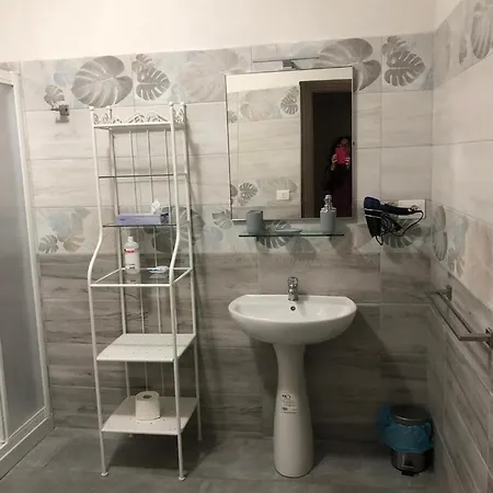 Il Grappolo -affittacamere- 3* Gavi