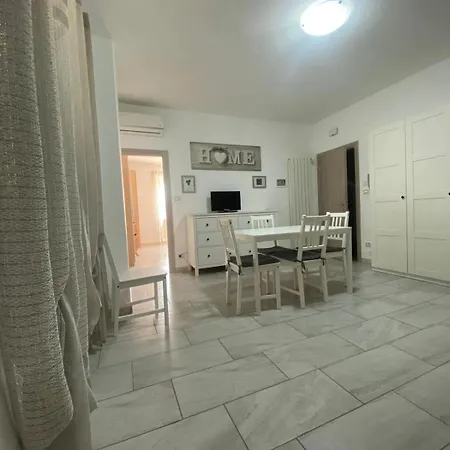 Il Grappolo Di 4* Gavi