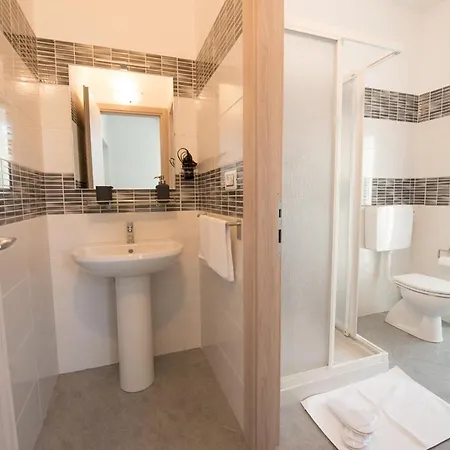 Il Grappolo -affittacamere- Guest house